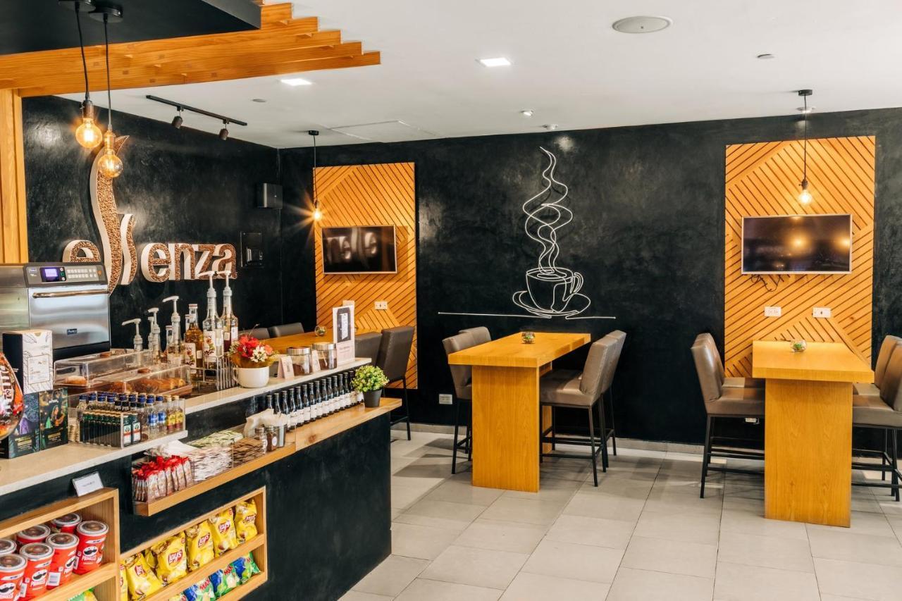 圣萨尔瓦多皇冠假日酒店 外观 照片
